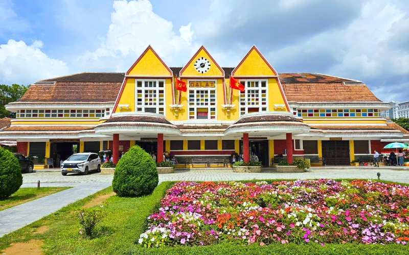Gare coloniale de Dalat