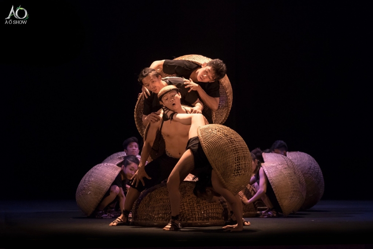 Le spectacle A O Show