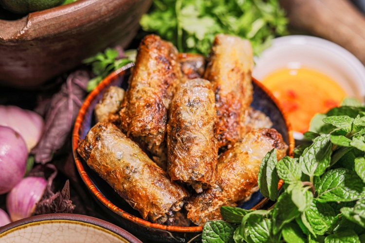 Nem Ran (Rouleaux de printemps frits)