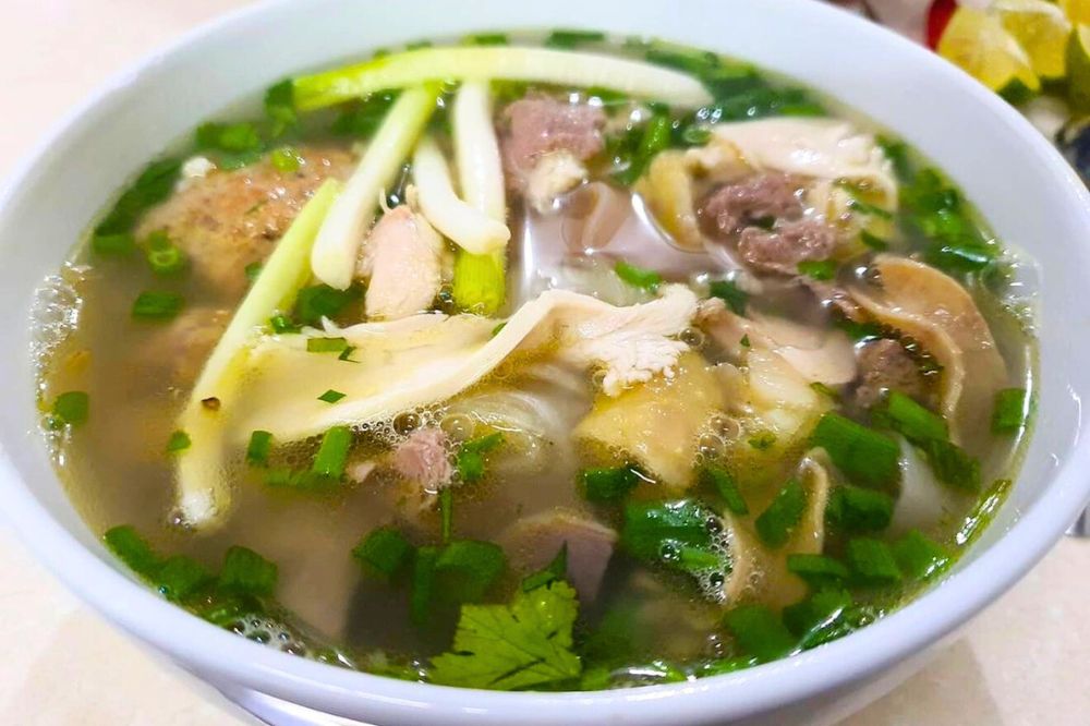 Pho au poulet de Trang Kim