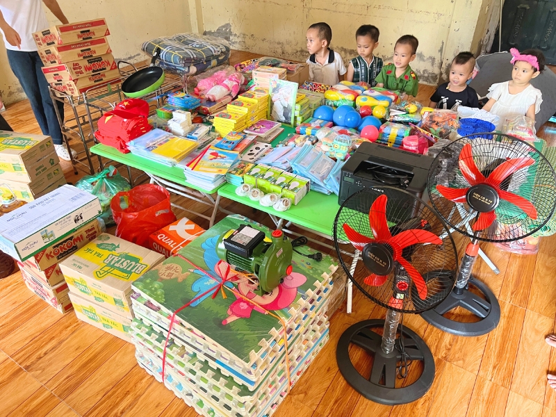 Les articles offerts par Horizon Vietnam à l’école maternelle de Ban Cam