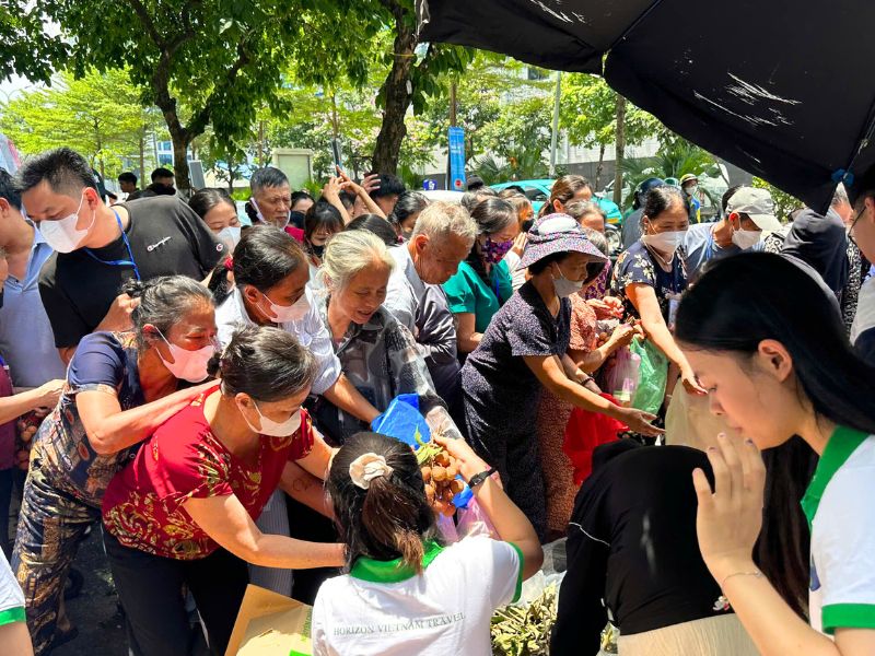 Horizon Vietnam auprès des patients de l’Hôpital d’hématologie