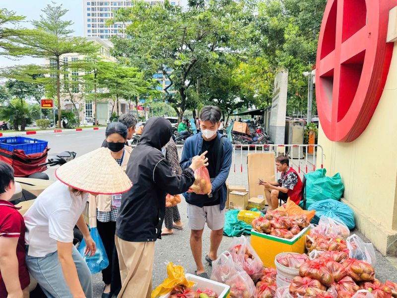 Horizon Vietnam auprès des patients de l’Hôpital d’hématologie