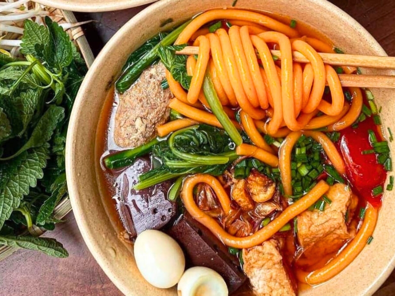 Bún đỏ (Nouilles rouges des Hauts Plateaux)