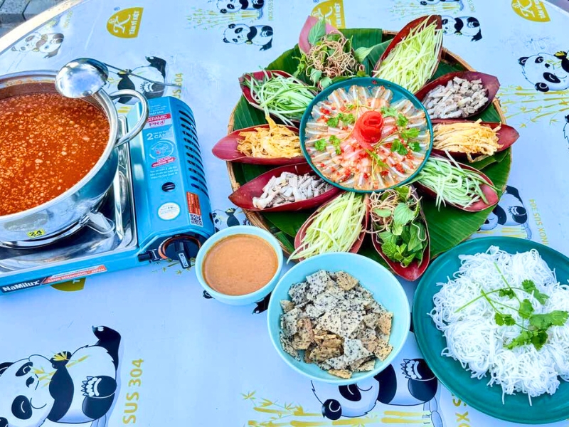Lâu tha (Fondue de poisson de Phan Thiet) Mui Ne