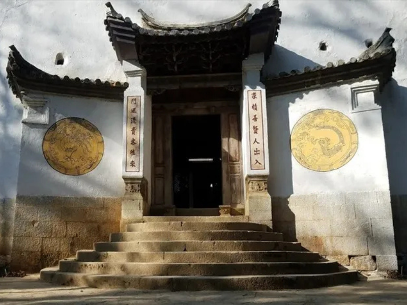 Palais du roi Hmong à Sa Phin