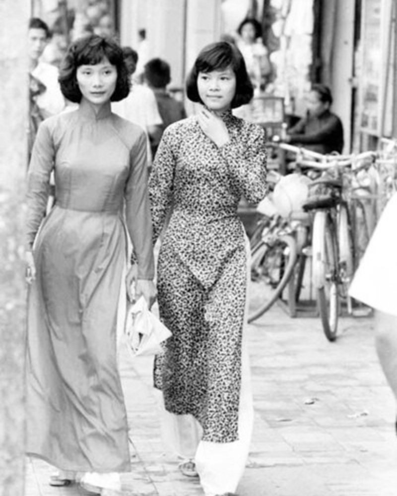 Symbole de la renaissance du Vietnam après 1975, la femme vietnamienne allie la douceur du passé à la force d’une génération nouvelle.