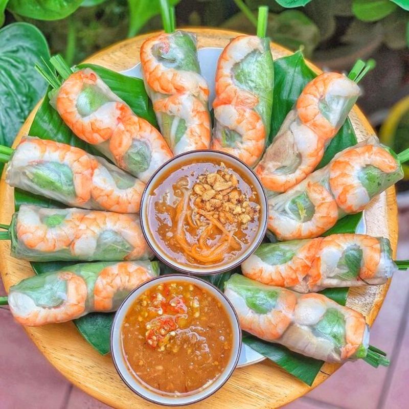 Rouleaux de printemps vietnamiens – un délice frais et coloré, symbole de la cuisine légère et équilibrée du Vietnam