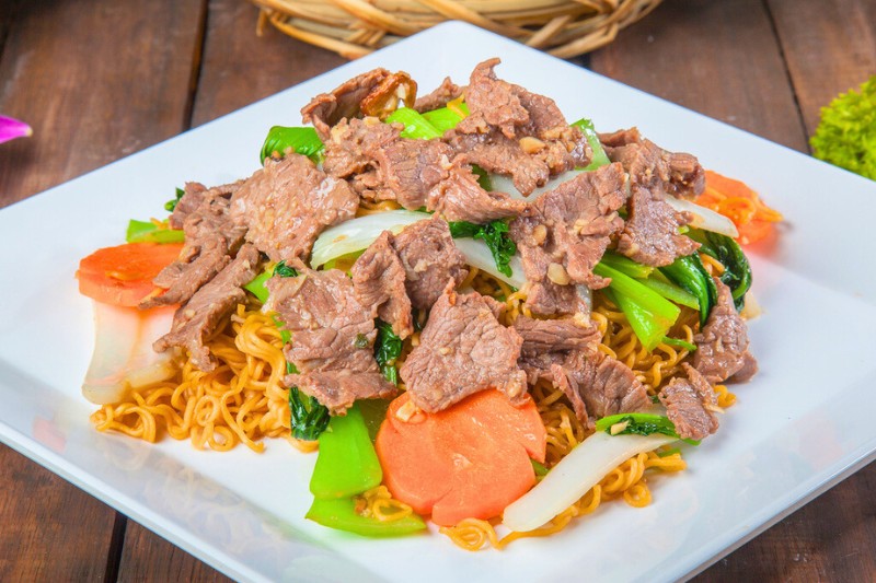 nouilles sautées au bœuf (My xao bo)1