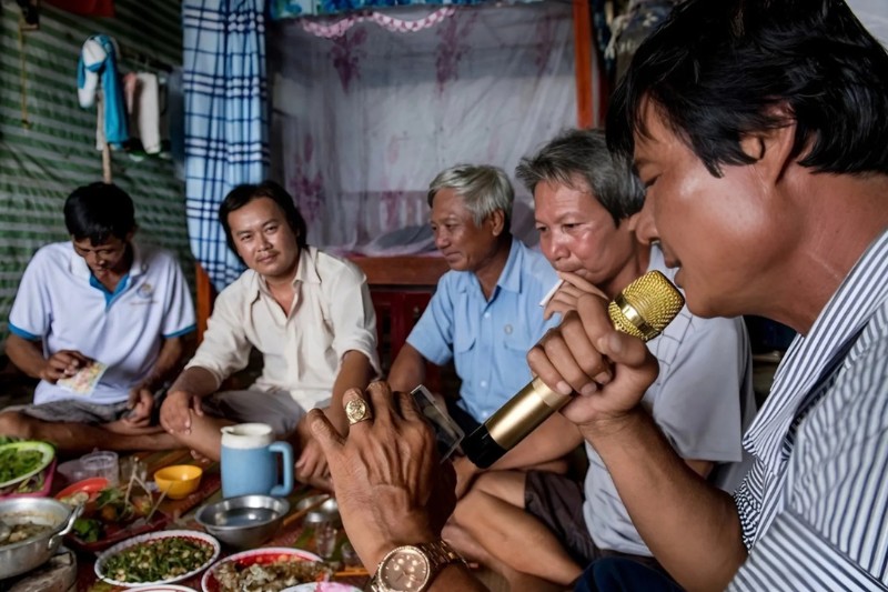 Chanter au karaoké fait désormais partie intégrante de la culture vietnamienne
